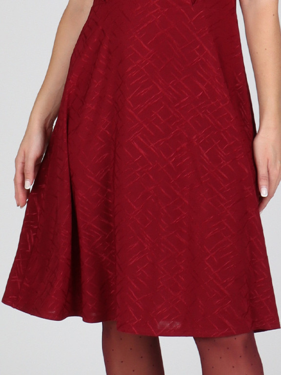 Dámske šaty NYOBE 543 č.4